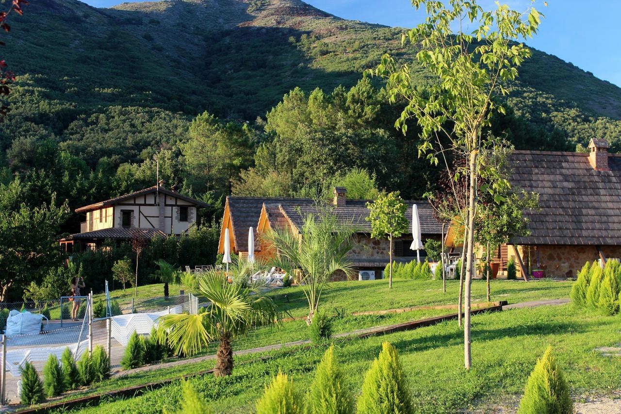Complejo Rural La Coronilla Guest House Харандила де ла Вера Екстериор снимка